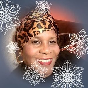 Meet your Posher, Catherine